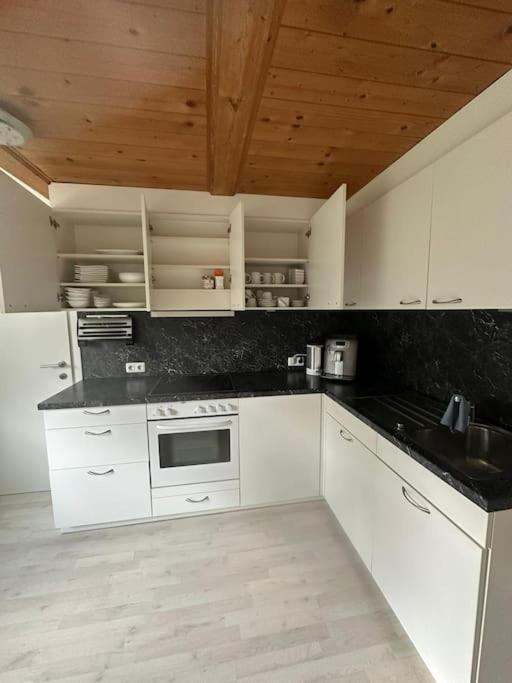 2-Zimmerwohnung Bregenz Eksteriør bilde